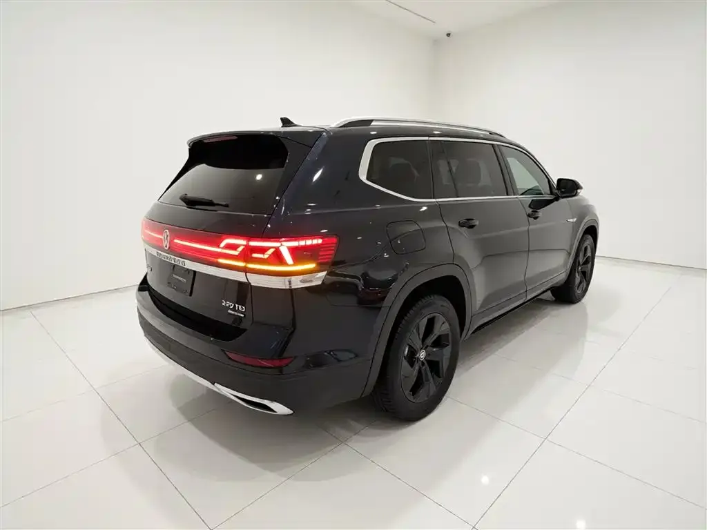 Volkswagen Teramont X 2023 из CN, фото 7