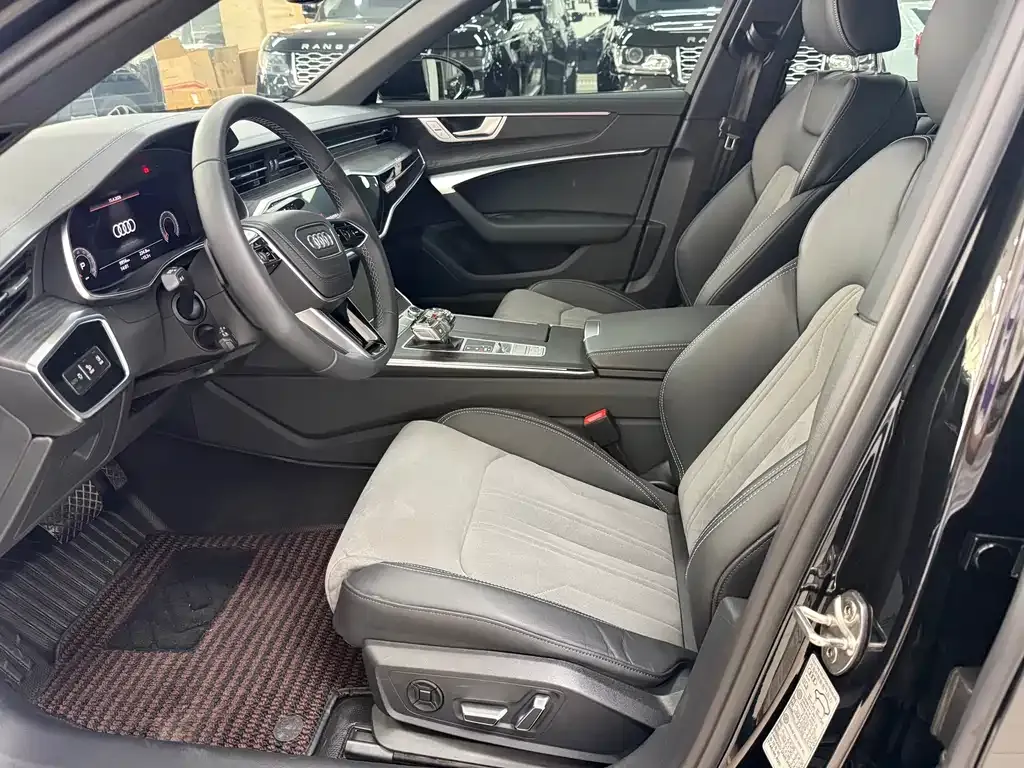 Audi A6L 2024 из CN, фото 8