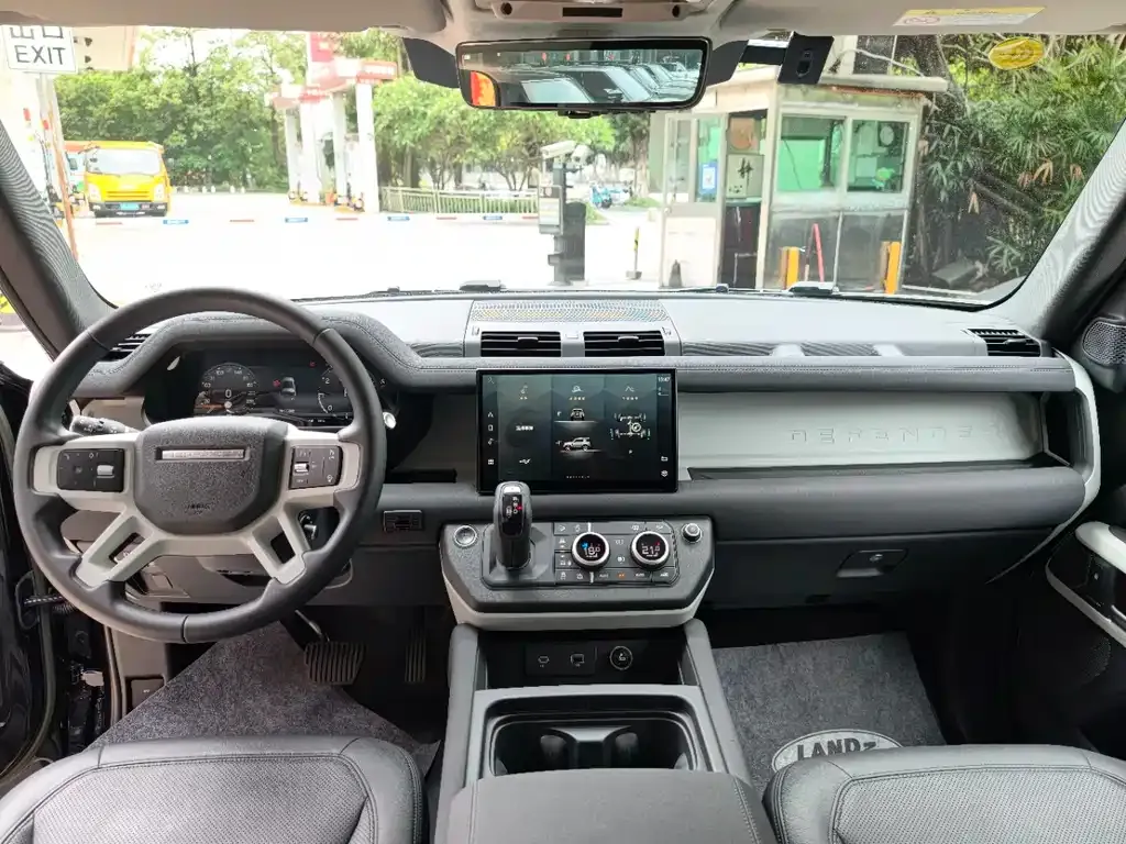 Land Rover Defender 2023 из CN, фото 8