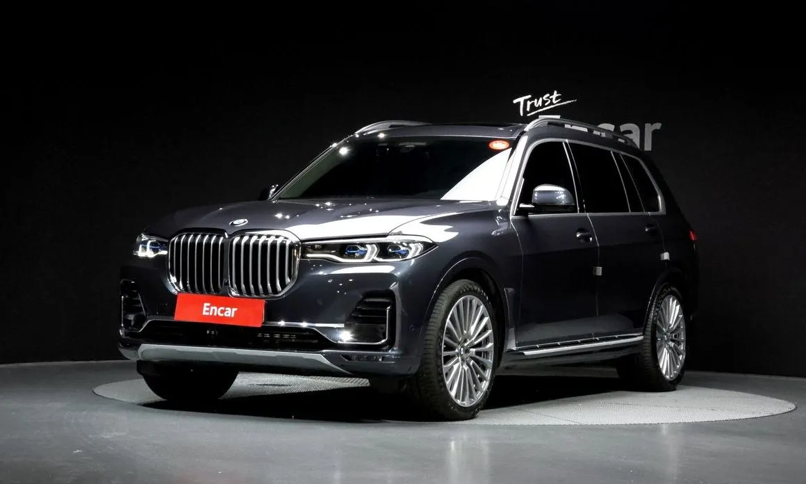 BMW X7 — фото 1