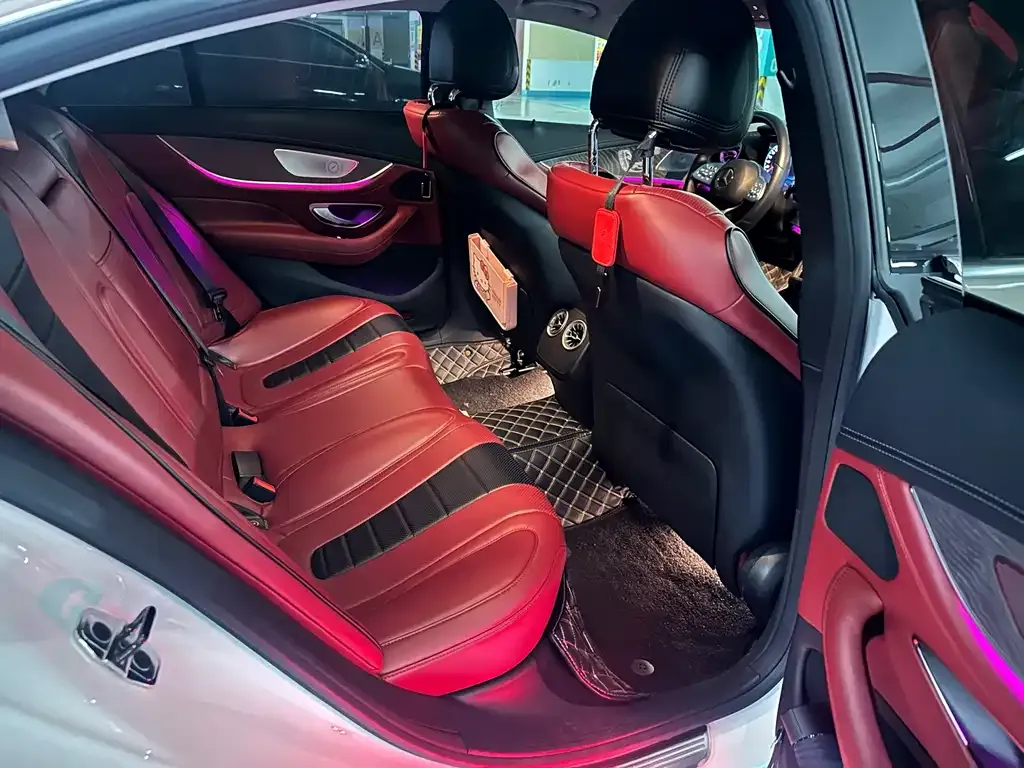 Mercedes-Benz CLS — фото 8