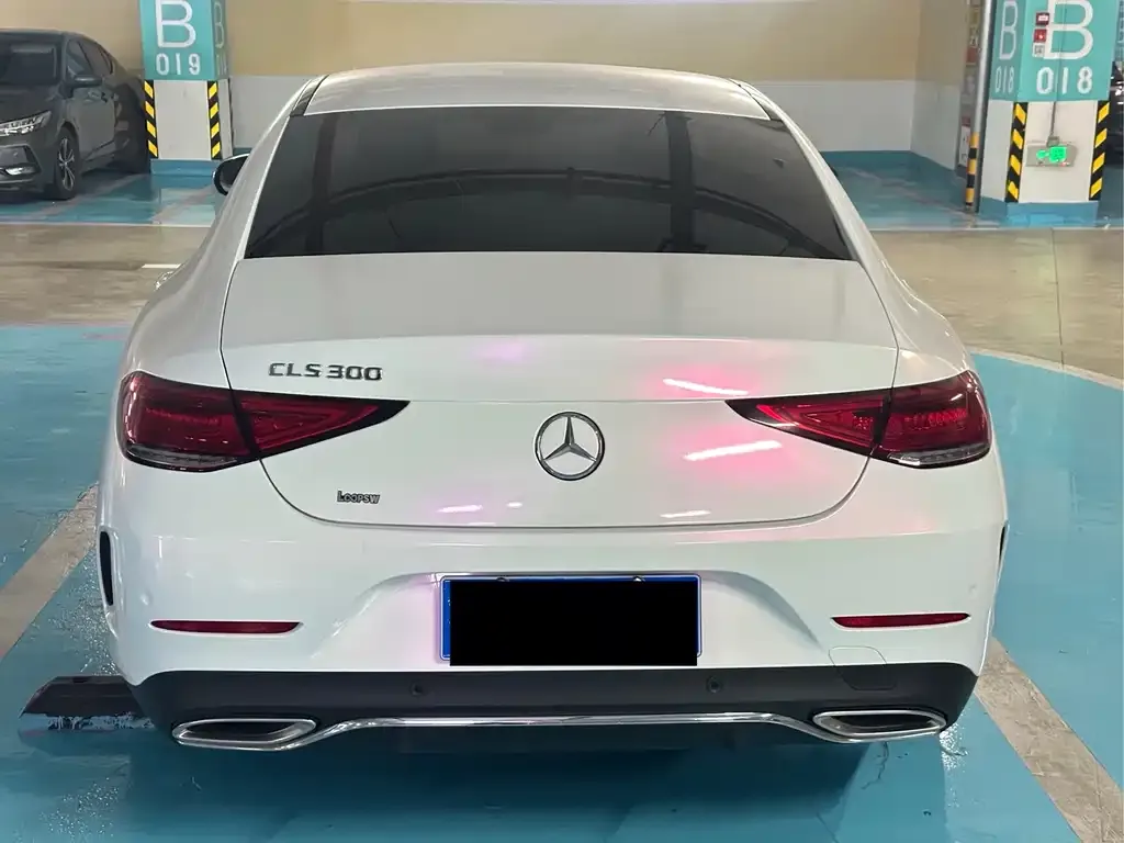 Mercedes-Benz CLS — фото 2