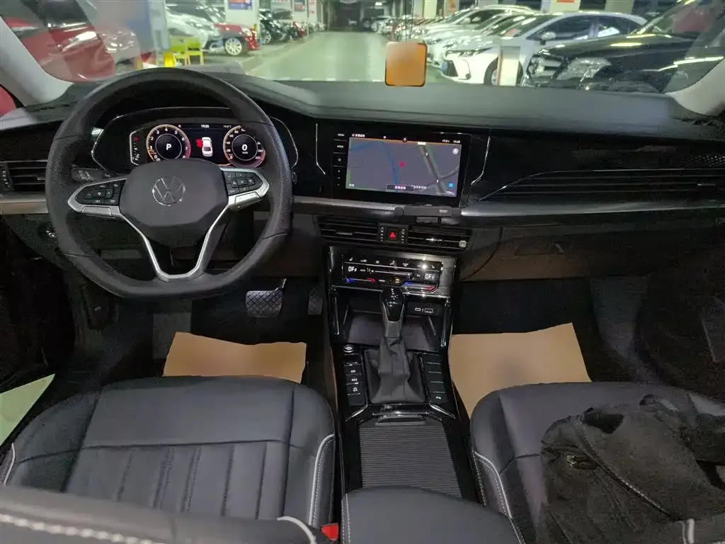 Volkswagen Passat — фото 9