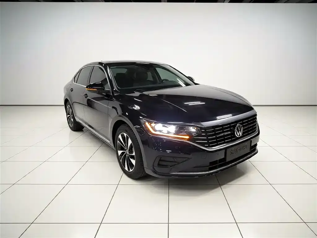 Volkswagen Passat — фото 2