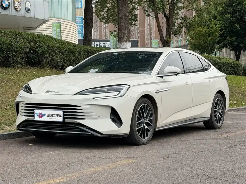 BYD Seal 07 DM-i