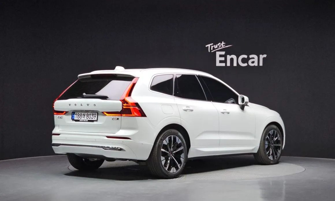 Volvo XC60 2026 из KR, фото 4