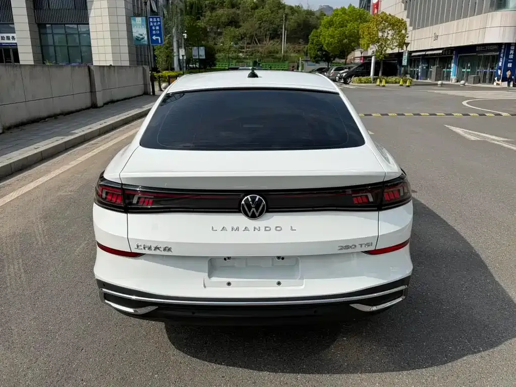 Volkswagen Lamando 2024 из CN, фото 4