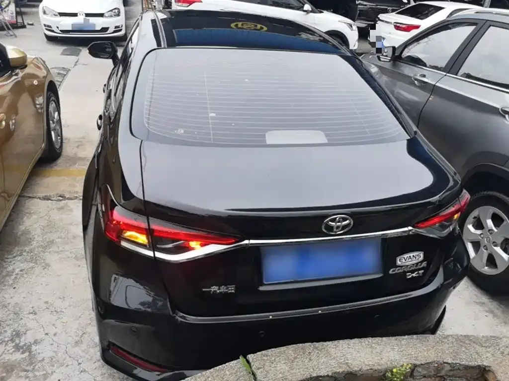 Toyota Corolla 2021 из CN, фото 4