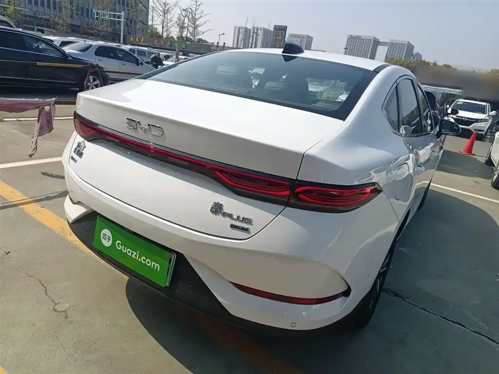 BYD Qin PLUS — фото 7