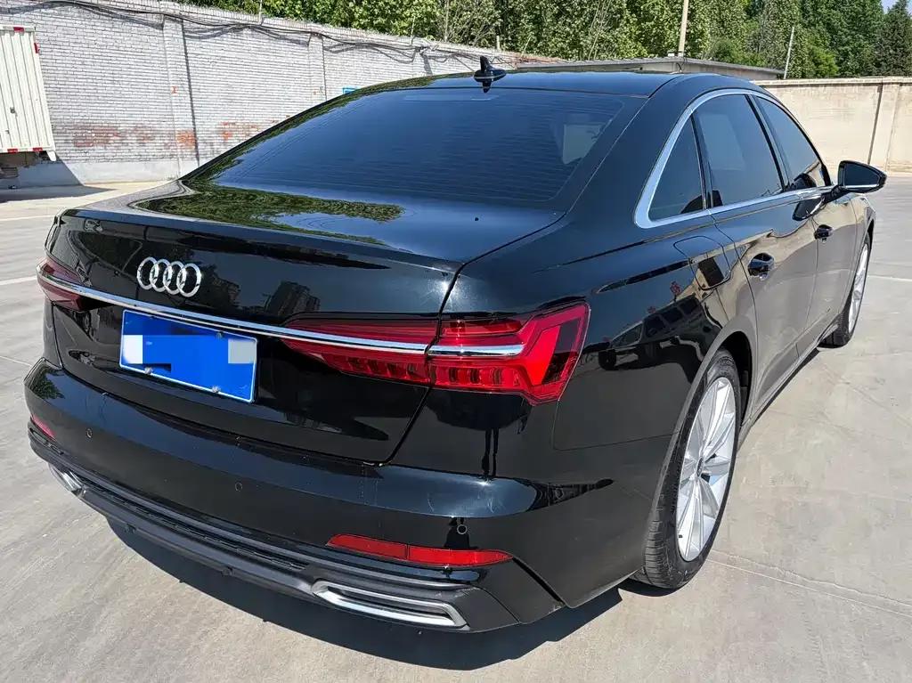 Audi A6L — фото 4