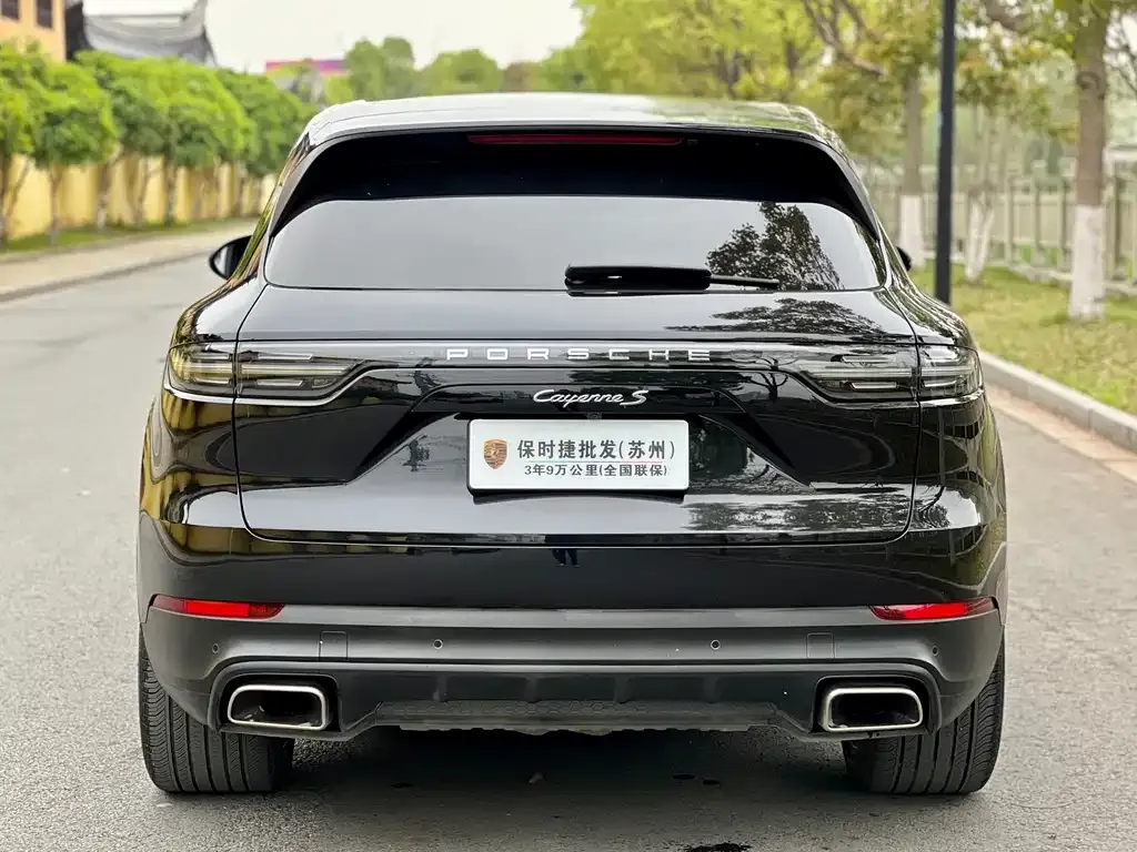 Porsche Cayenne — фото 2
