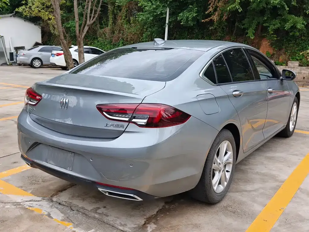 Buick Regal — фото 9