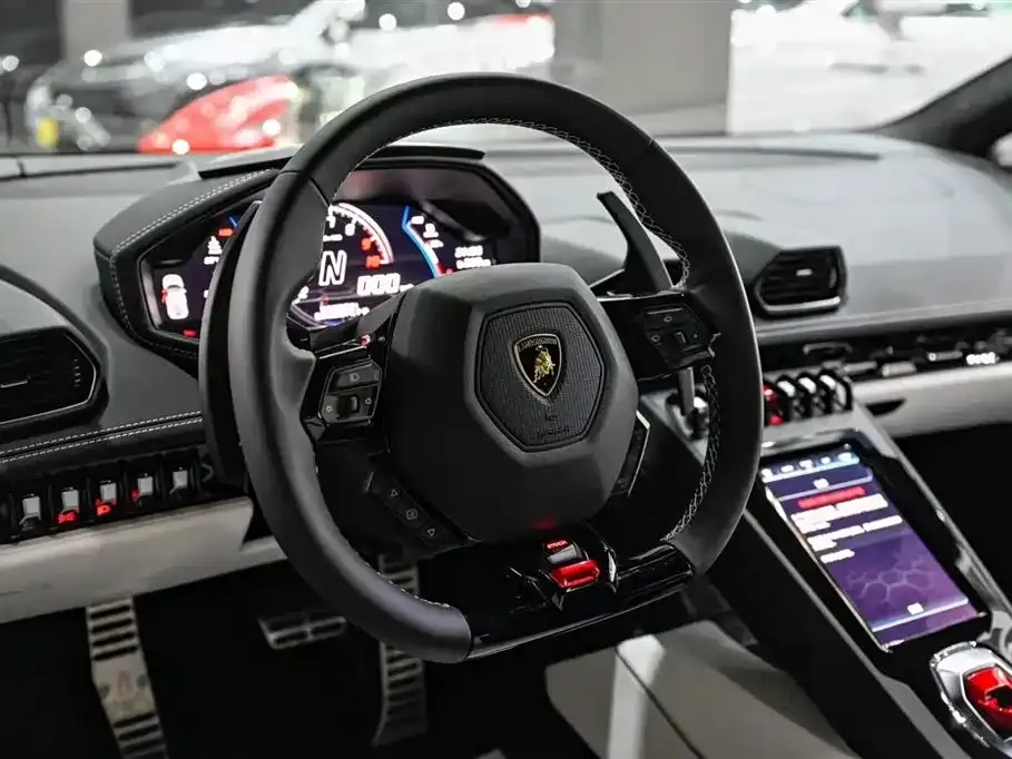 Lamborghini Huracan — фото 2