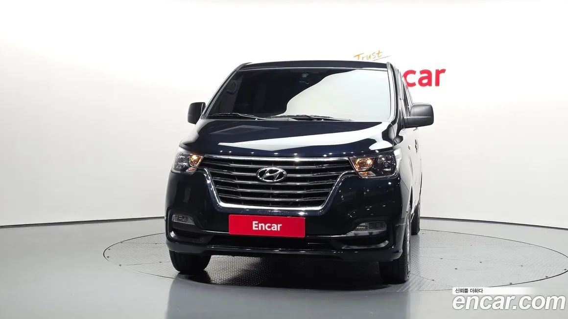 Hyundai Starex 2021 из KR, фото 2