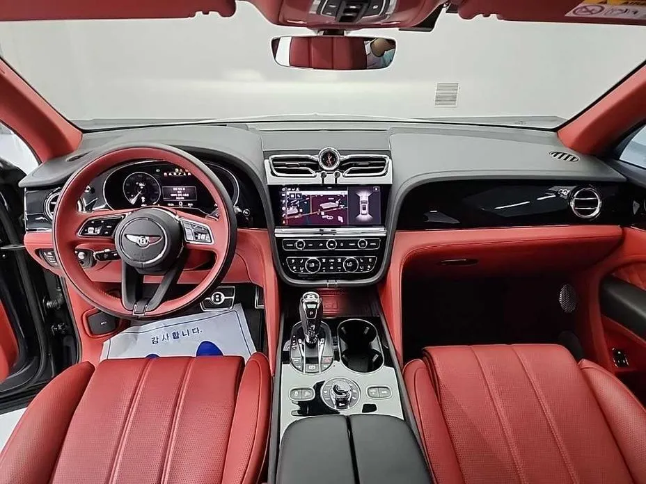 Bentley Bentayga 2022 из KR, фото 8