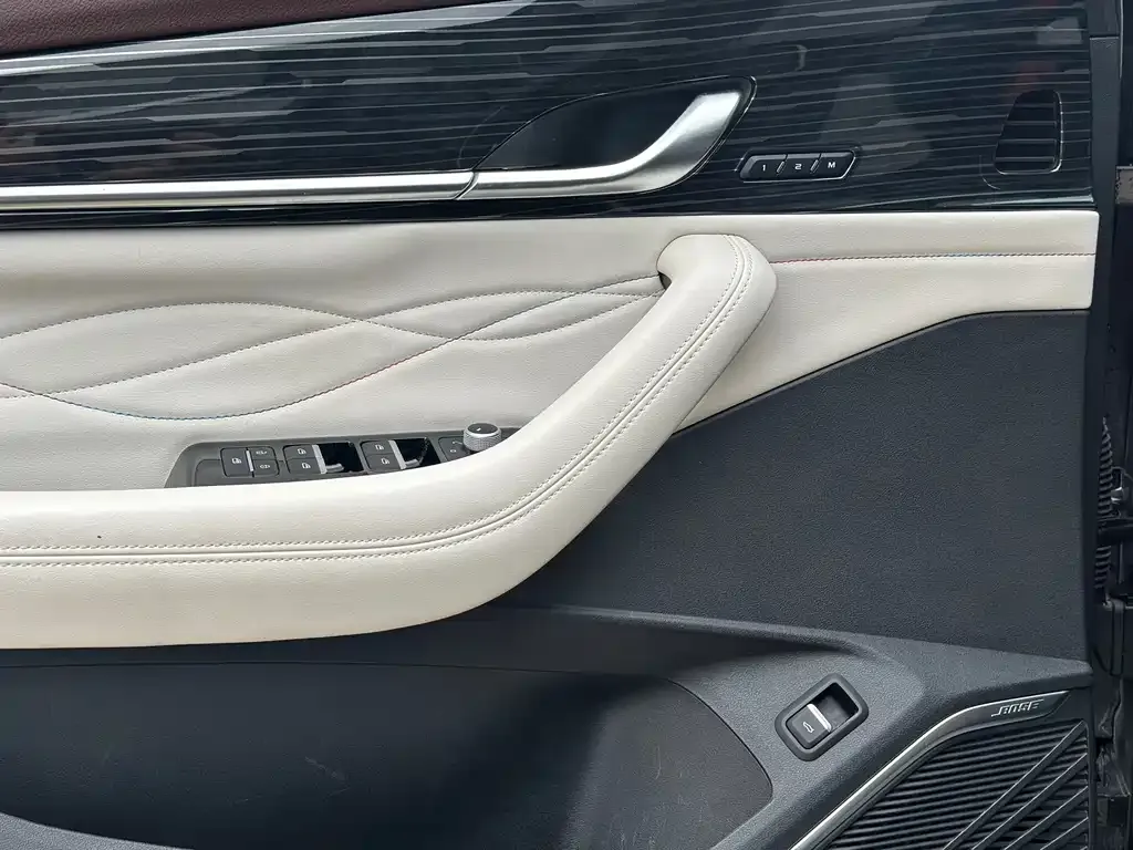 Geely Xingyue L — фото 4