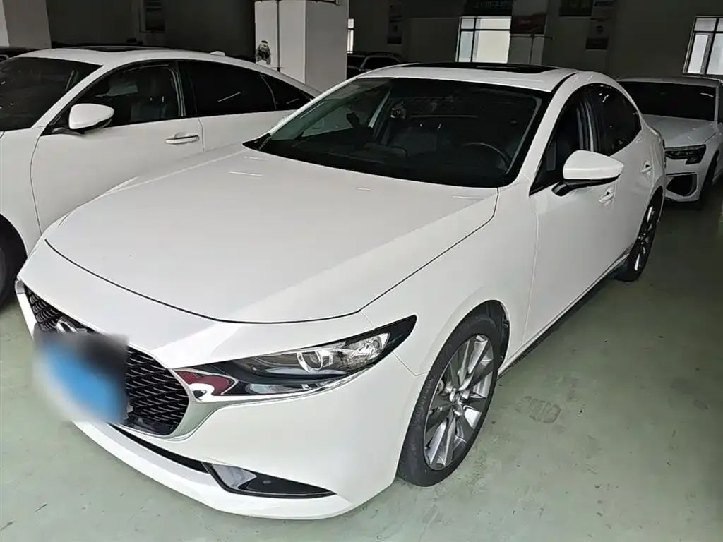 Mazda 3 Axela 2021 из CN, фото 1