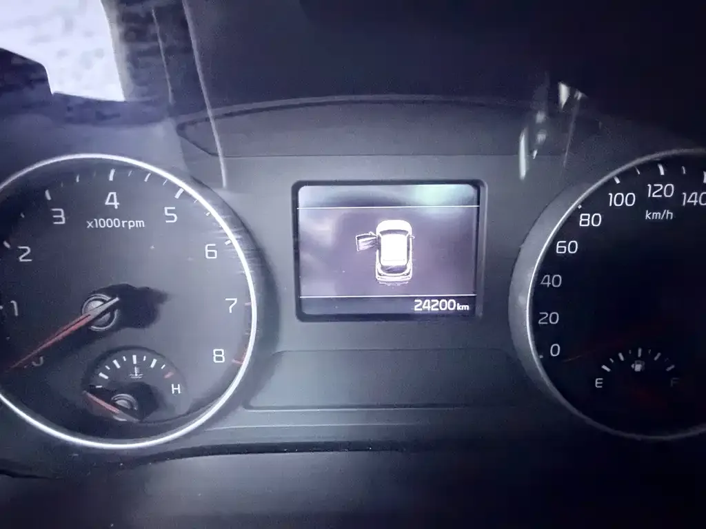 Kia KX3 — фото 3