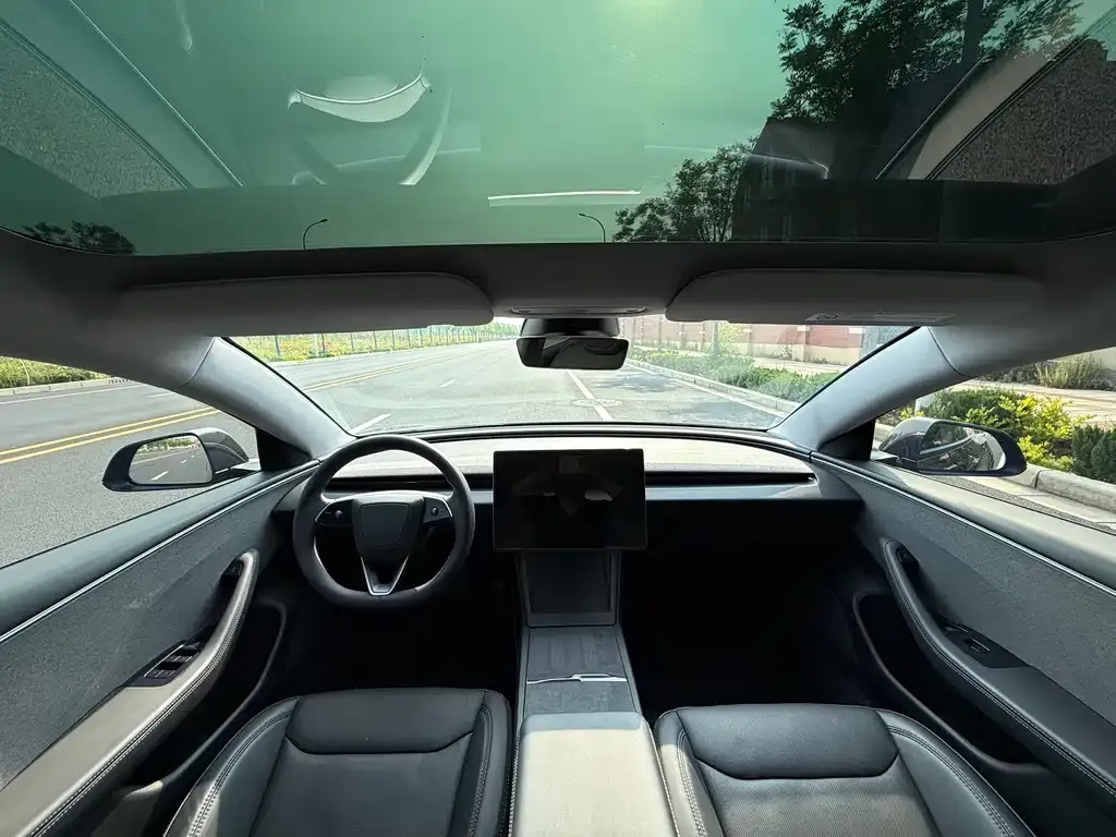 Tesla Model 3 2025 из CN, фото 6