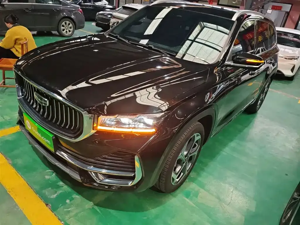 Geely Xingyue L — фото 1