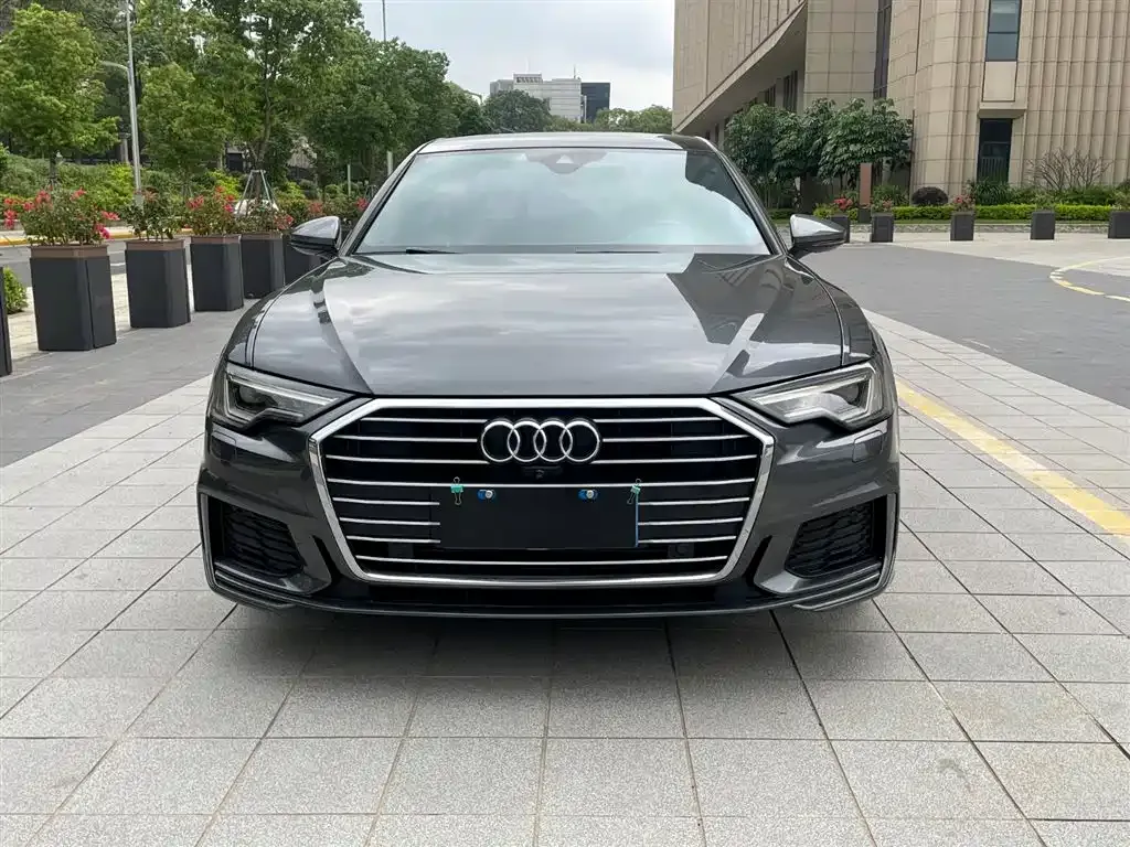 Audi A6L — фото 3