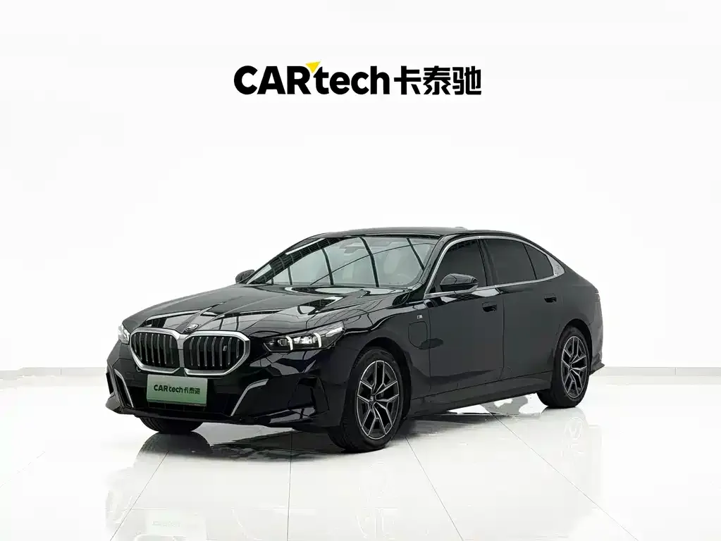 BMW i5 — фото 1