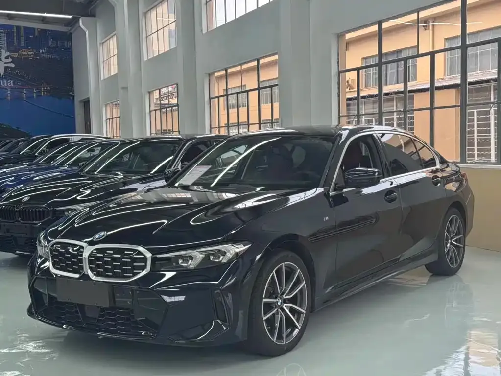 BMW 3 Series — фото 1