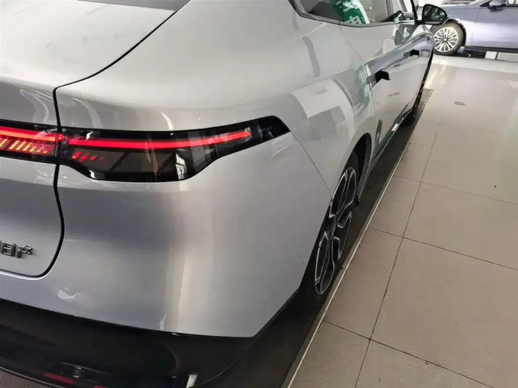 Nissan N7 2025 из CN, фото 3
