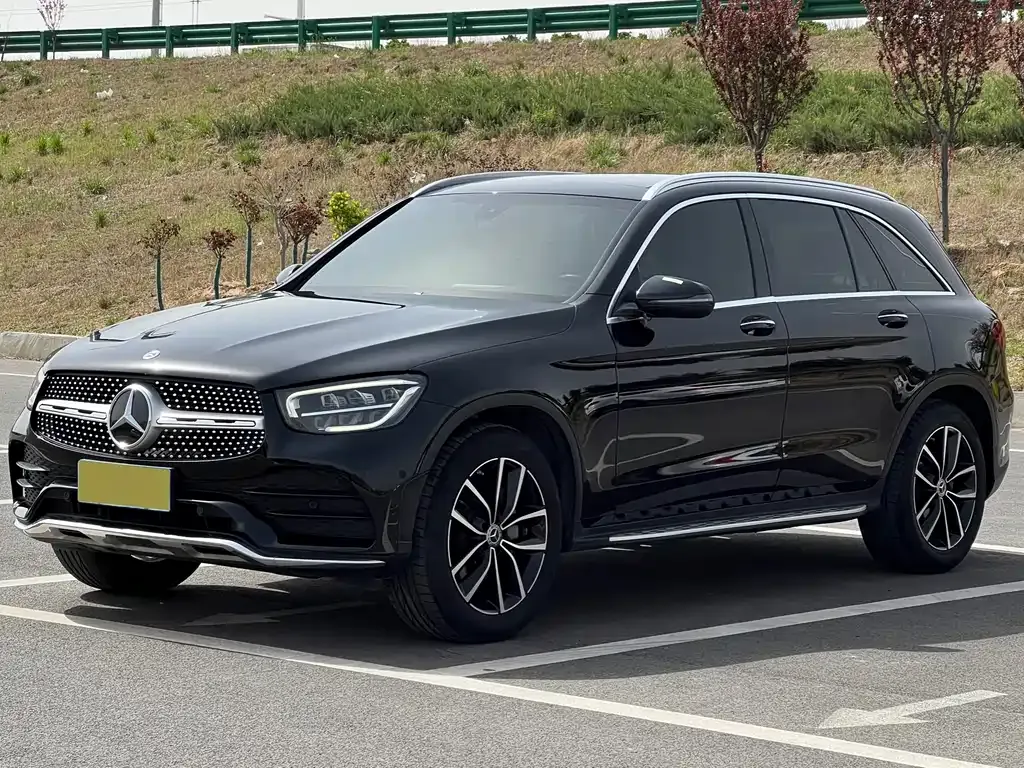 Mercedes-Benz GLC — фото 1