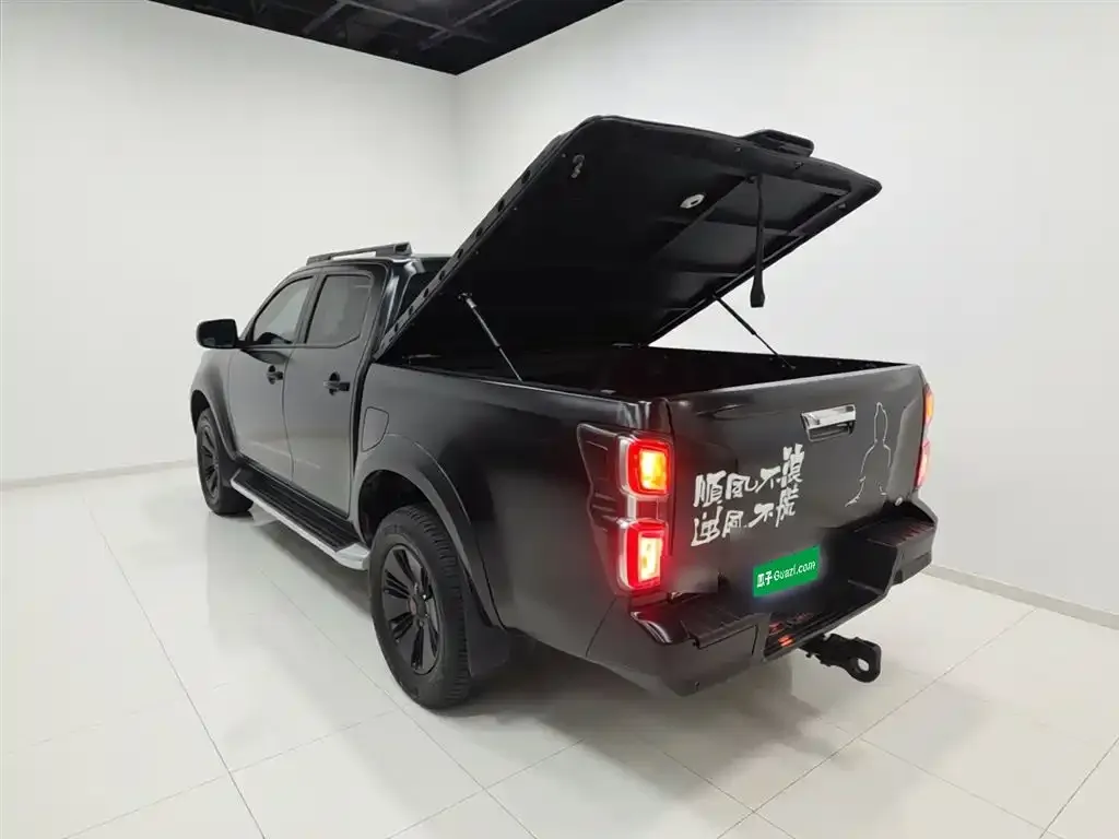 Isuzu D-MAX 2022 из CN, фото 8