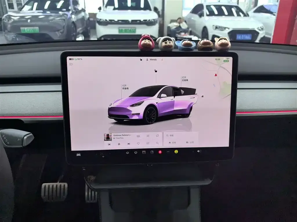 Tesla Model Y — фото 9