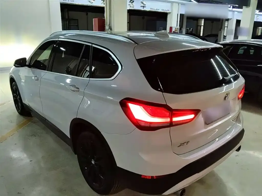 BMW X1 2021 из CN, фото 6