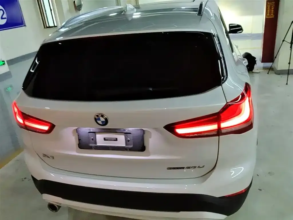 BMW X1 2021 из CN, фото 4