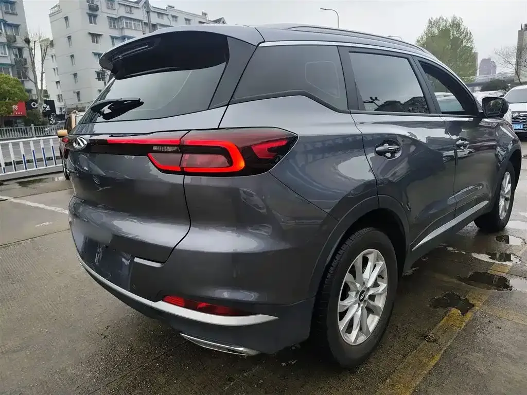 Chery Tiggo 7 — фото 9