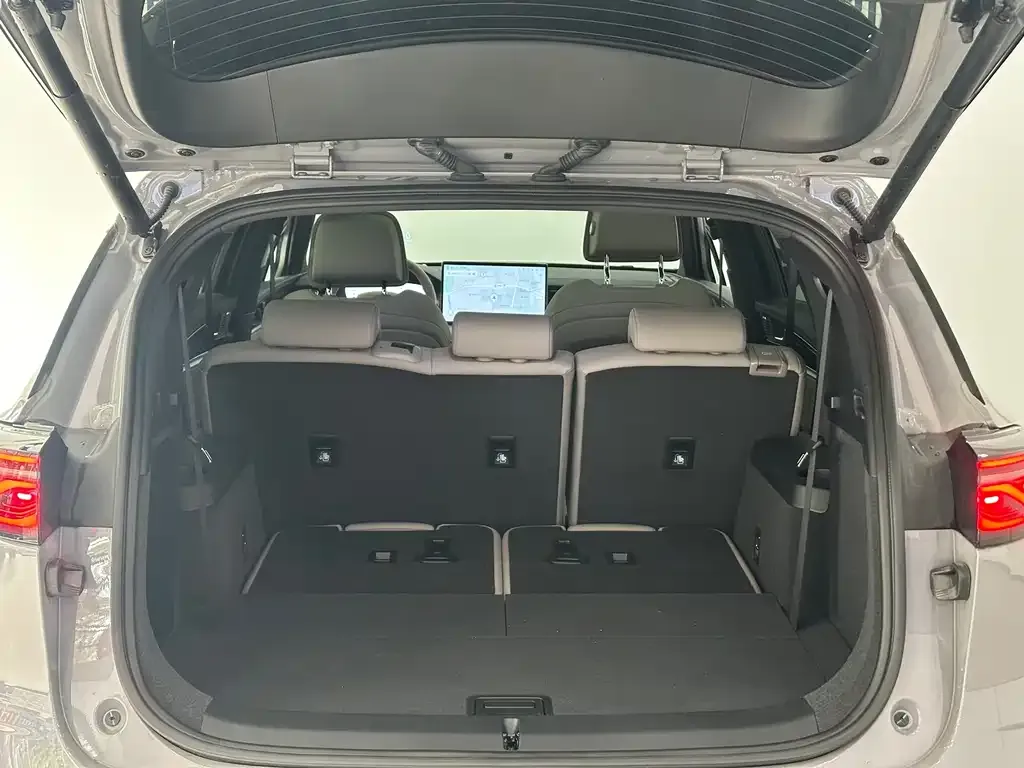 BYD Tang New Energy 2025 из CN, фото 5