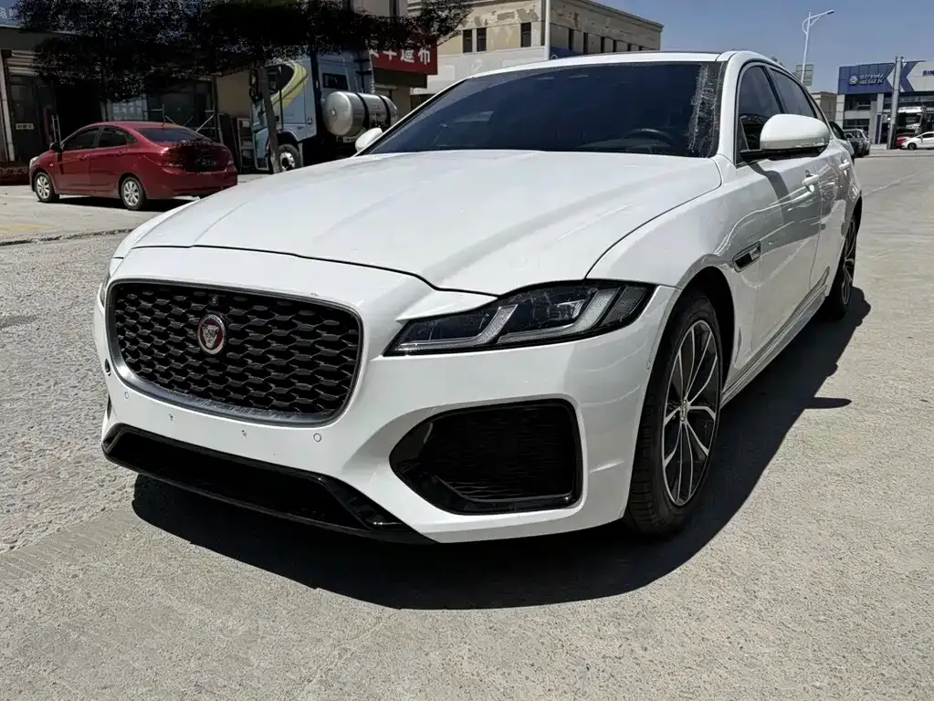 Jaguar XFL 2022 из CN, фото 1