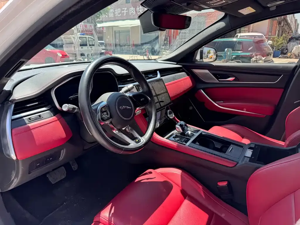Jaguar XFL 2022 из CN, фото 3