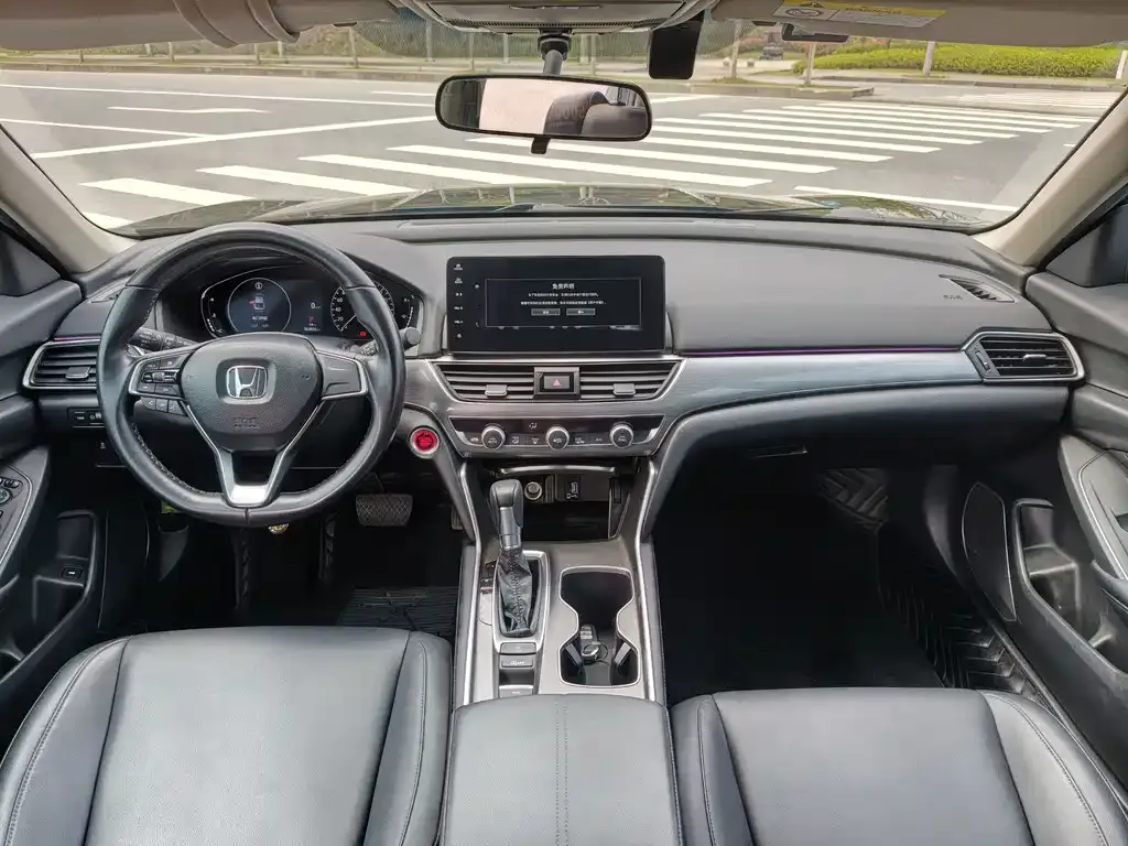Honda Accord — фото 5
