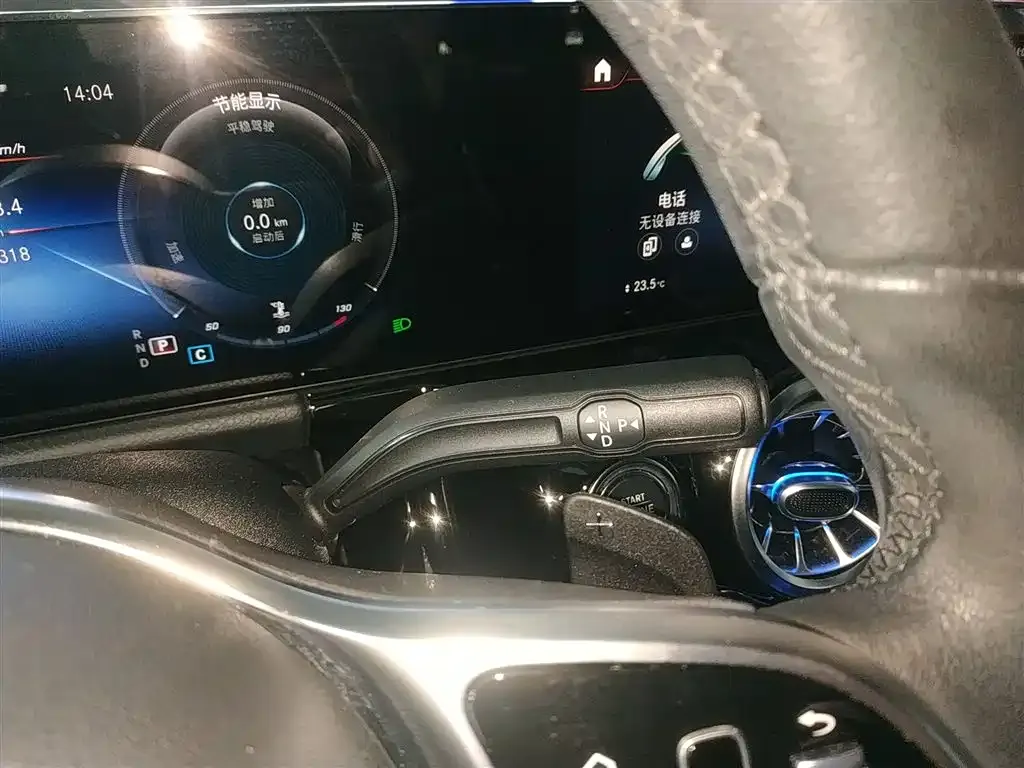 Mercedes-Benz GLA — фото 5