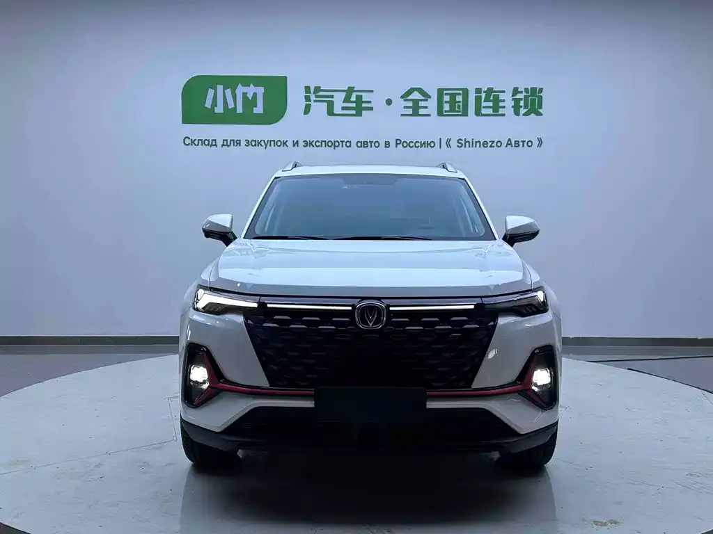 Changan CS35PLUS — фото 3