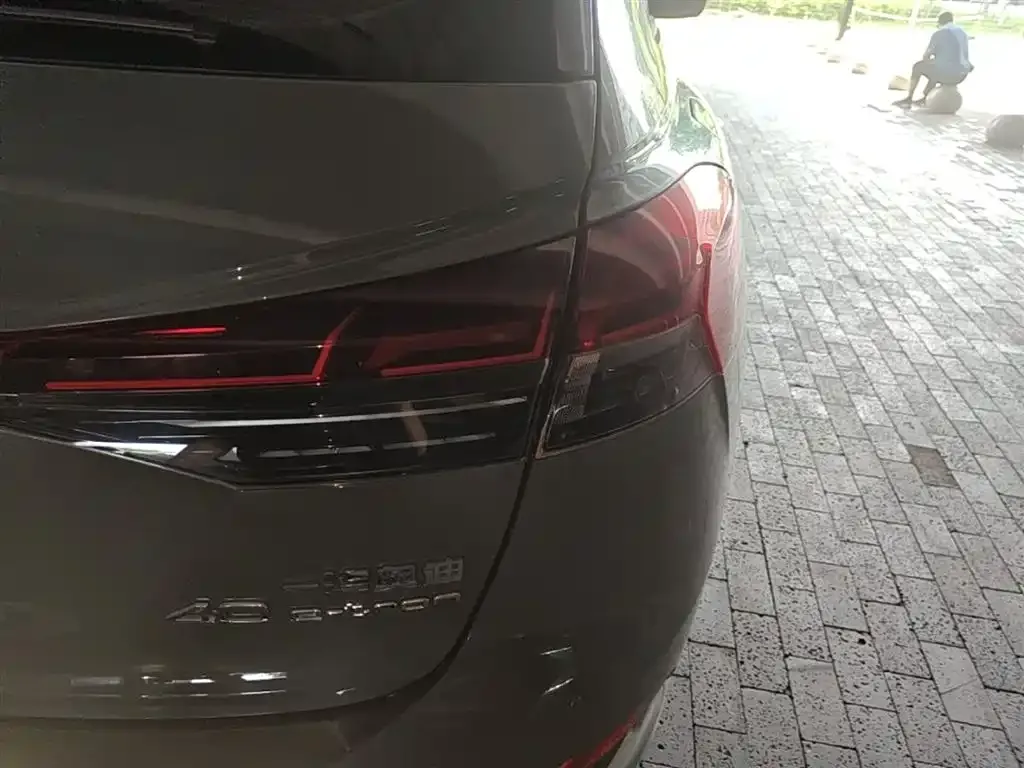 Audi Q4 e-tron 2025 из CN, фото 4