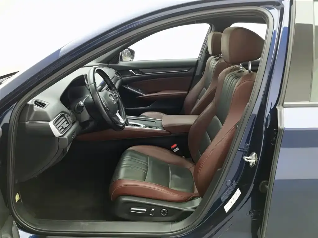 Honda Inspire — фото 10