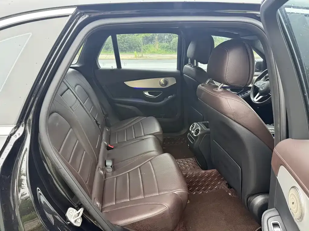 Mercedes-Benz GLC 2022 из CN, фото 2