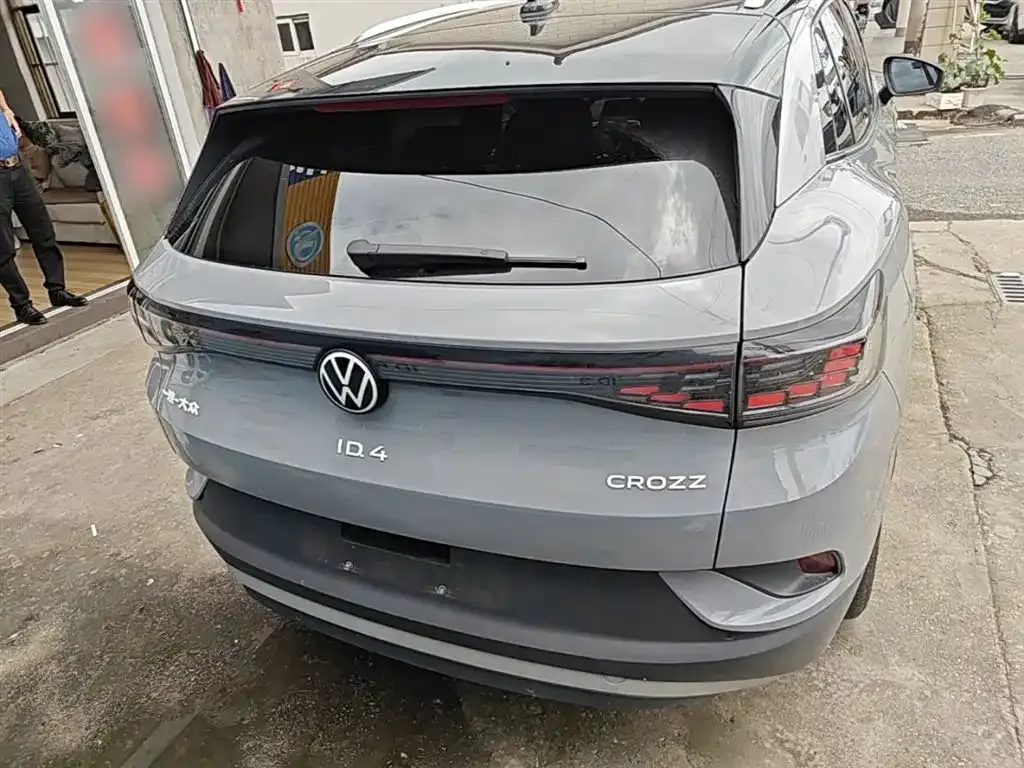 Volkswagen ID.4 Crozz — фото 10