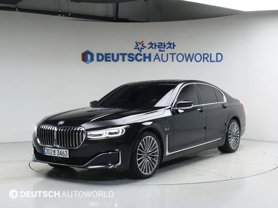 BMW 7-Series
