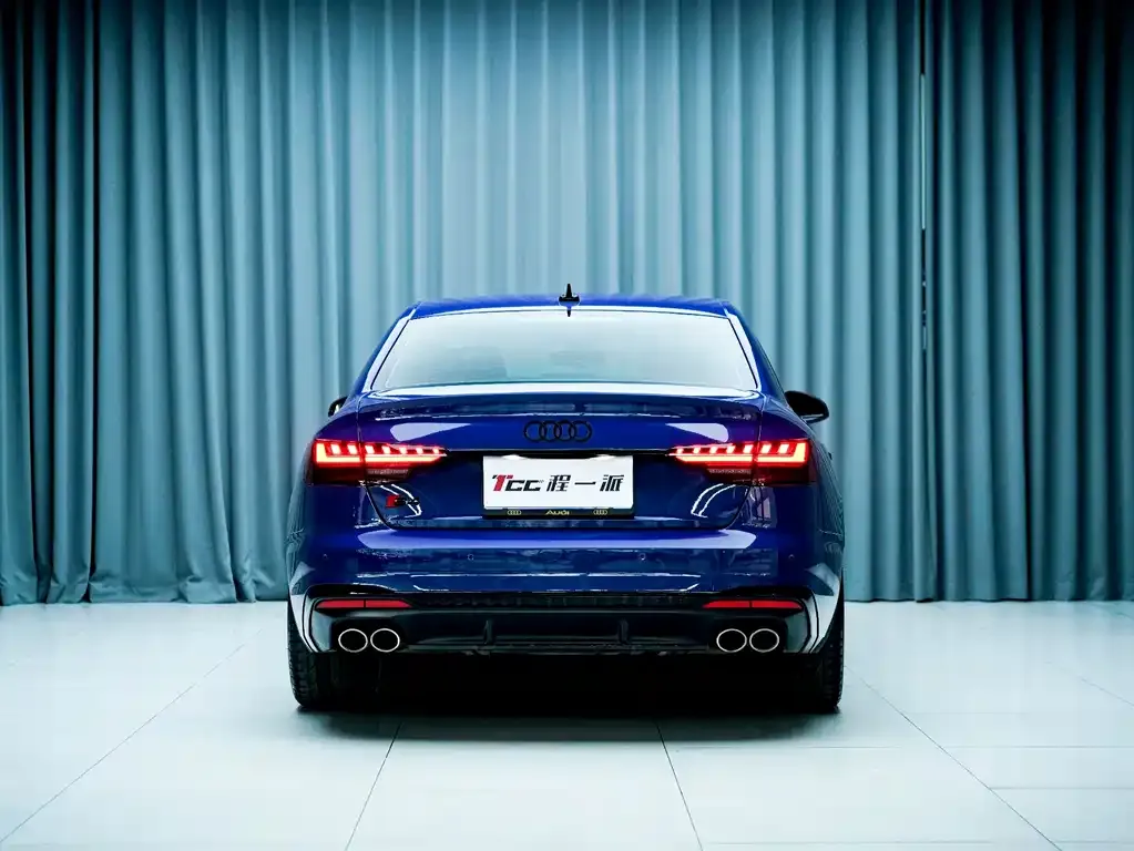 Audi S4 2023 из CN, фото 3