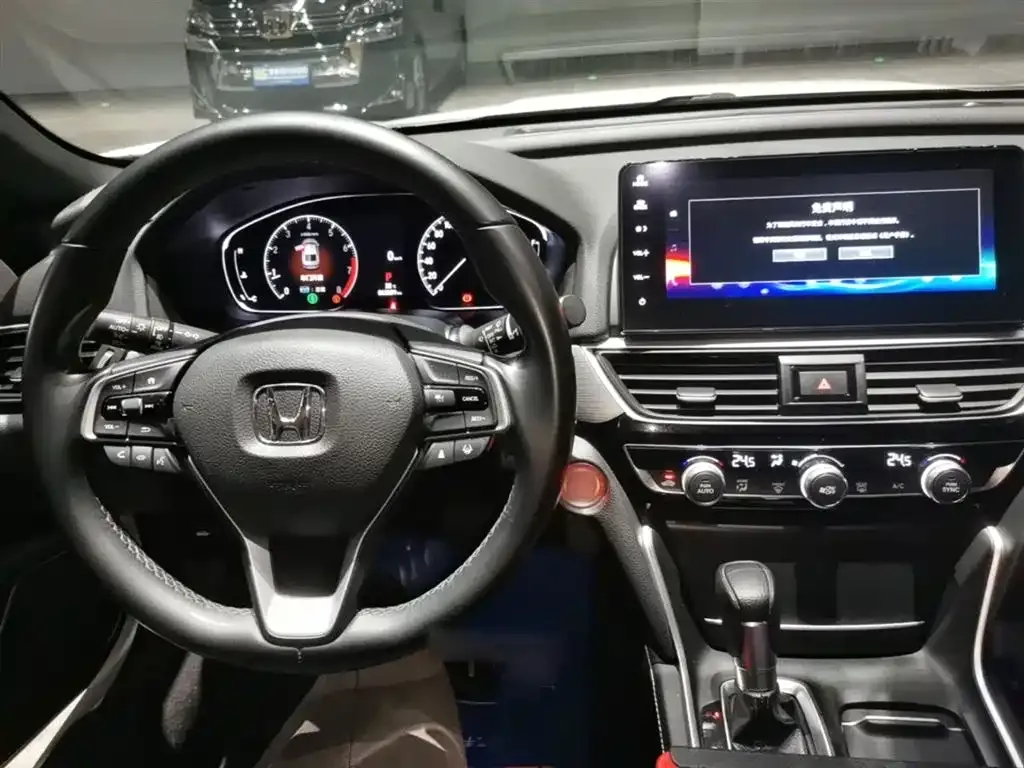 Honda Inspire — фото 10