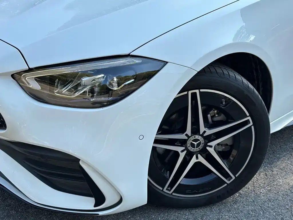 Mercedes-Benz C-Class — фото 4