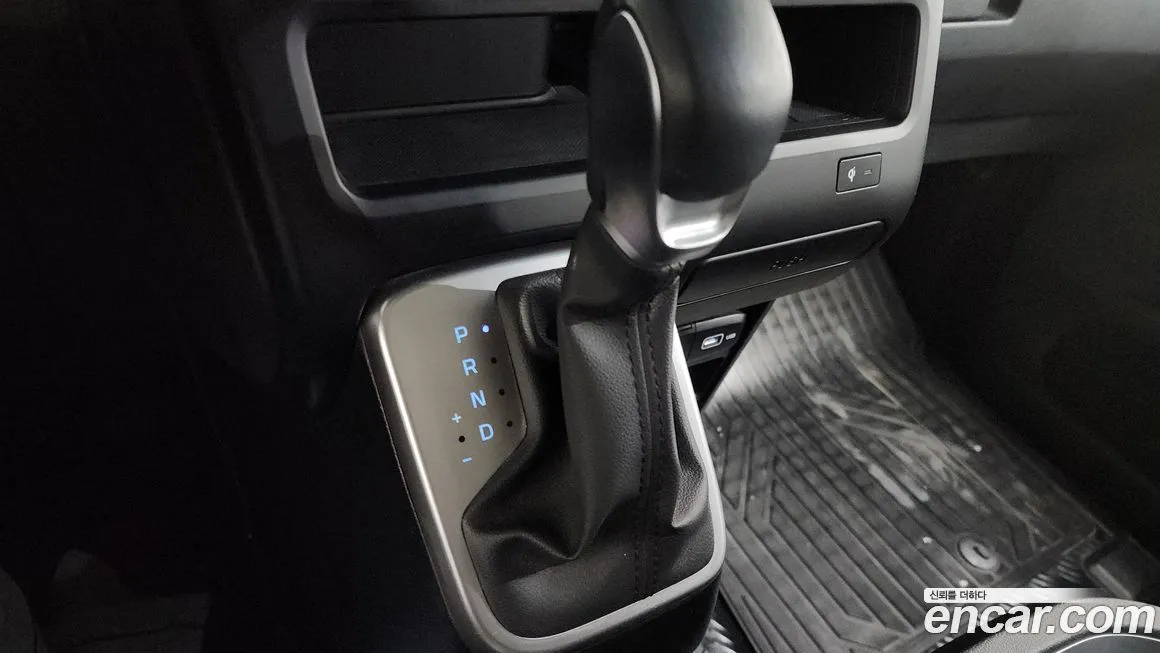 Hyundai Staria — фото 3