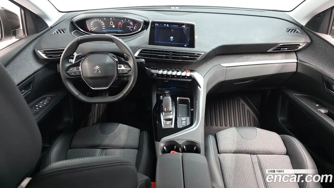 Peugeot 5008 2022 из KR, фото 8